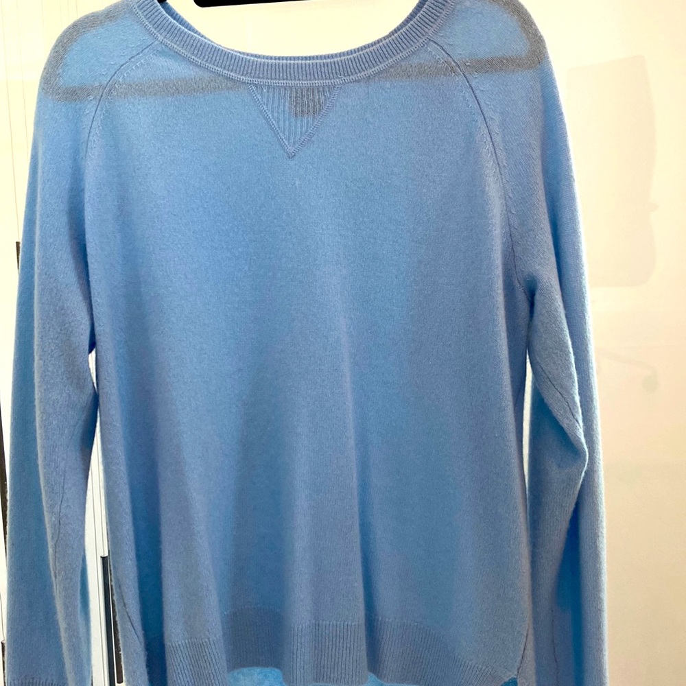 100% cashmere sweater. Sweatshirt style dolman sleeve